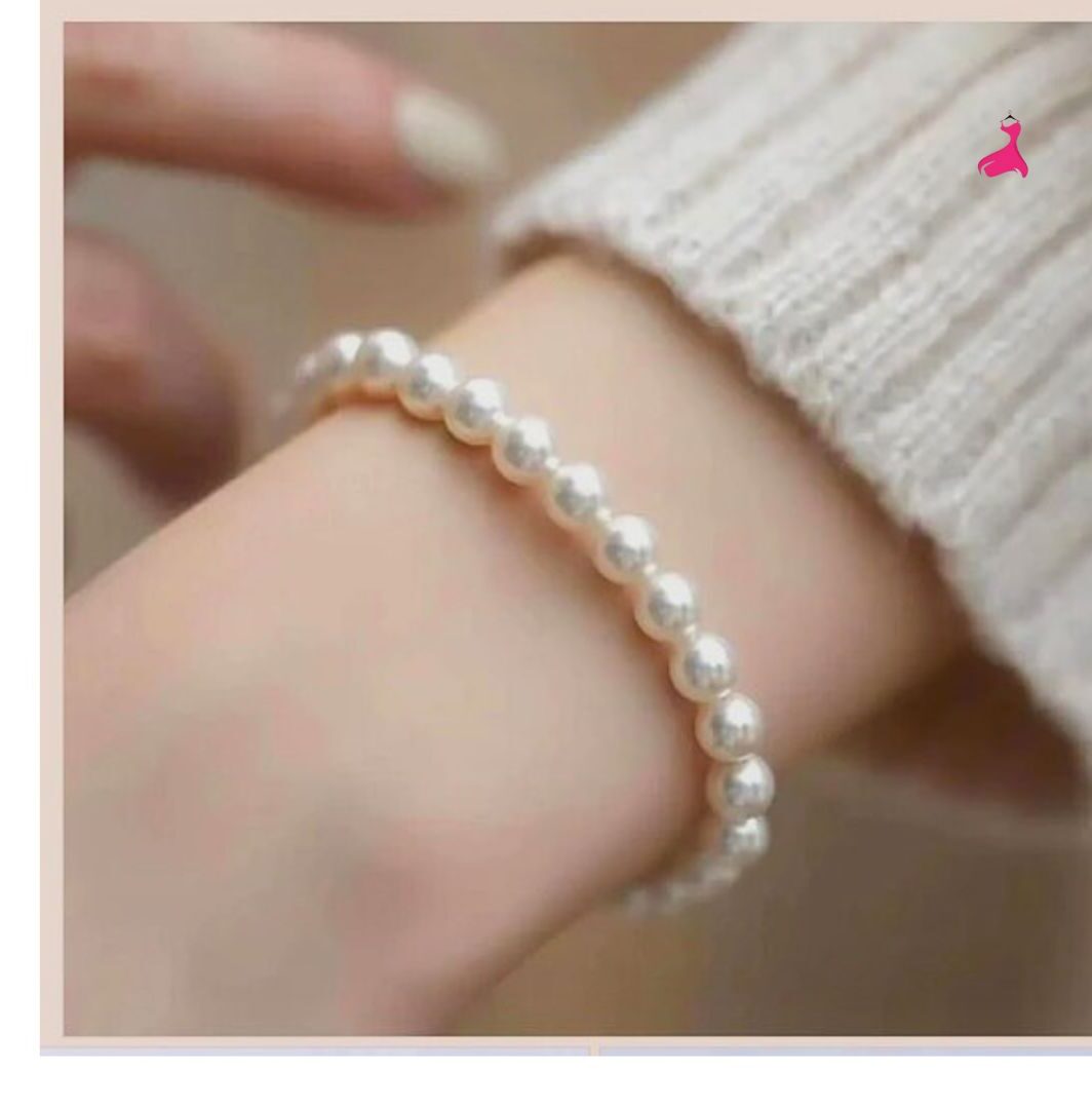 White pearl bracelet